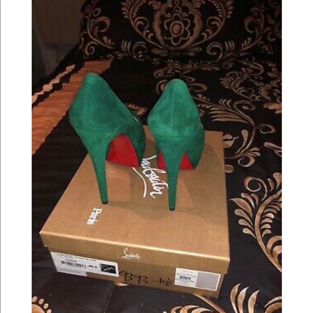 Christian Louboutin Women Open Toe Pump.Brand New.